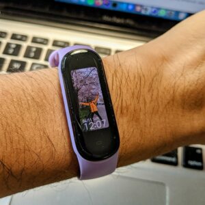 menggunakan tampilan custom dari aplikasi Notify