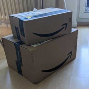 belanjaan datang dari Amazon