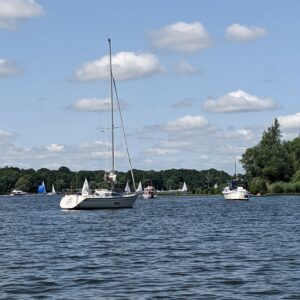 kapal di Sungai Havel