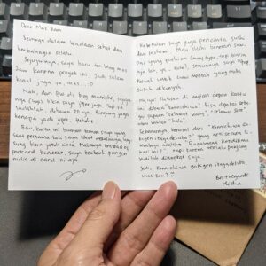 pesan dari Mbak Hicha pada kartu