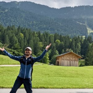 di kaki Pegunungan Alpen