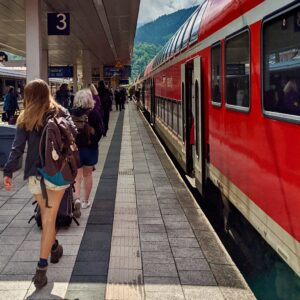 tiba di Stasiun Garmisch-Partenkirchen