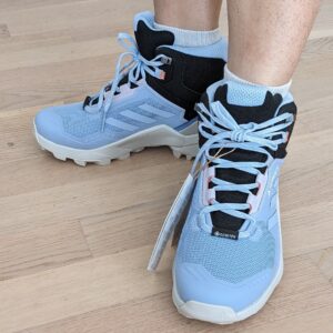 sepatu Adidas Terrex Swift R3 Mid Gore-Tex